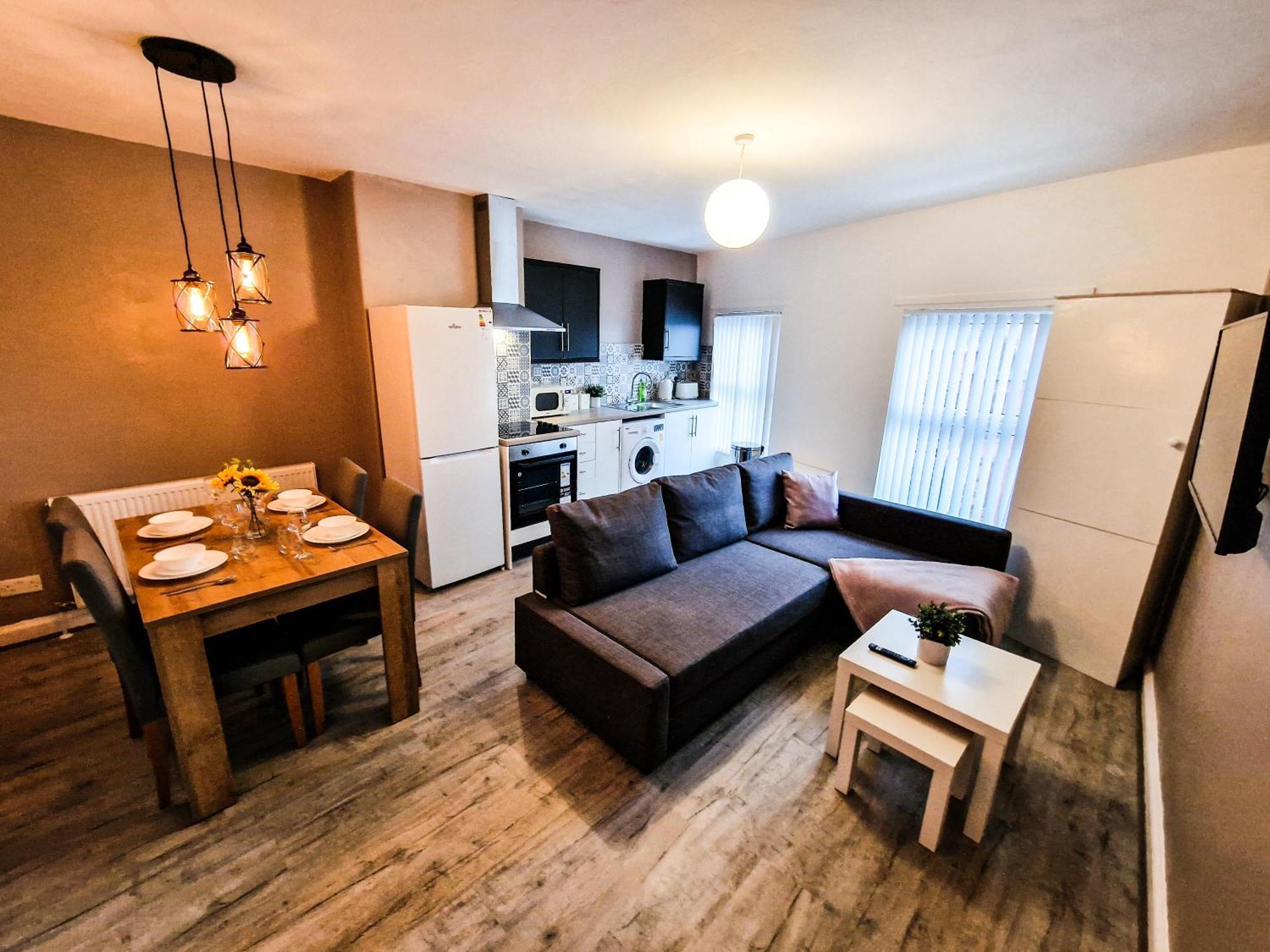 Cosy Modern 1 Bedroom Apartment! Ливърпул Екстериор снимка